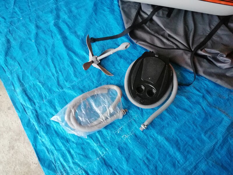 Super oferta barca Colibri KM 300, excelenta, complet echipata, unic propri